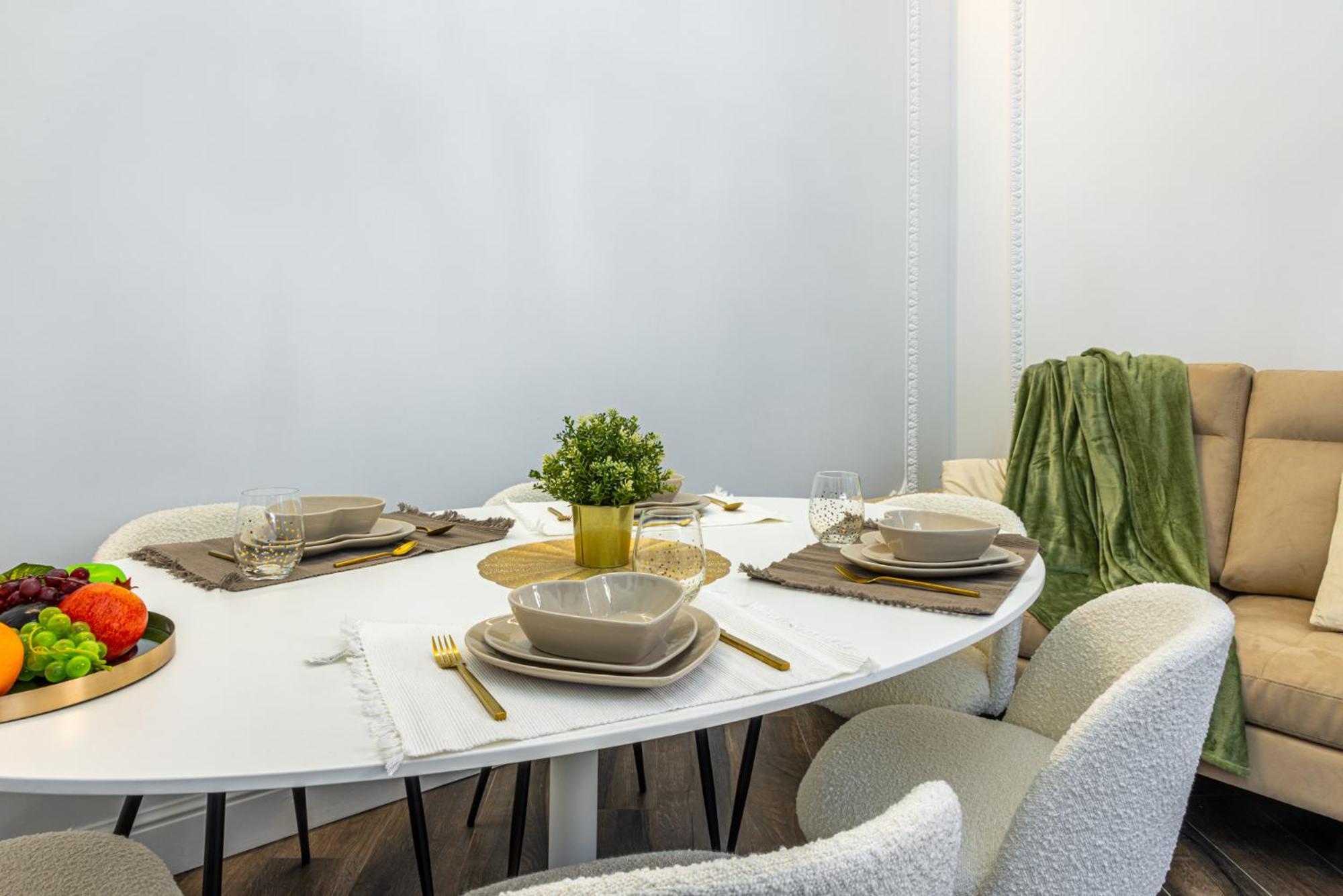 Station, Luxury & Modern With Comfort! Appartamento Milano