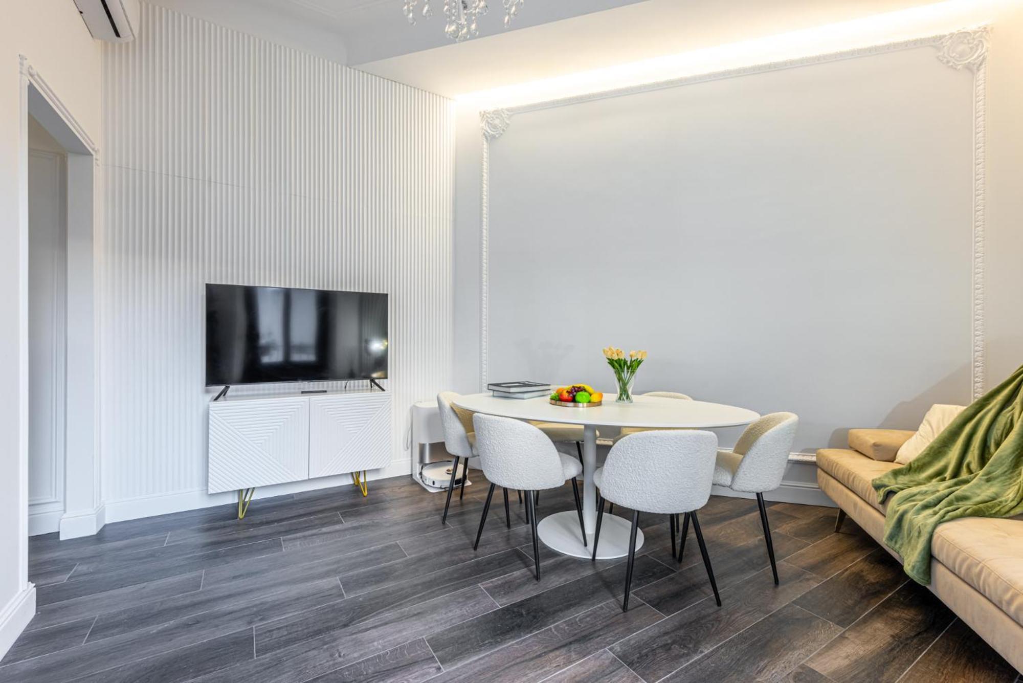Station, Luxury & Modern With Comfort! Appartamento *